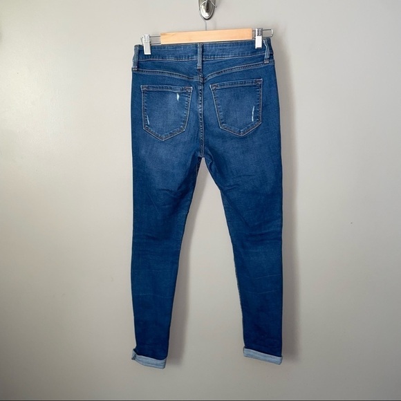 Old navy distressed rockstar jeans - Picture 4 of 4